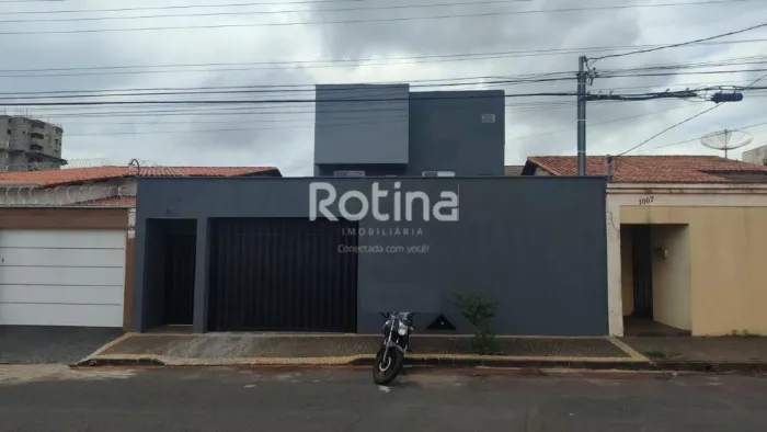 Apartamento para alugar, 2 quartos, Segismundo Pereira - Uberlândia/MG - Rotina Imobiliári