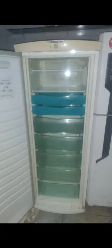 Freezer vertical Frost Free