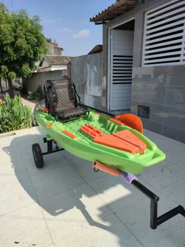 CAIAQUE ARES TITAN + REBOQUE PARA MOTO 