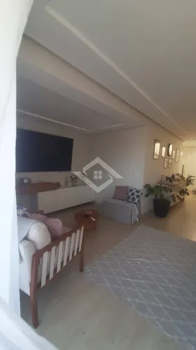 Cobertura de 368 m² à venda no condomínio Bella Torre, de Campo Grande