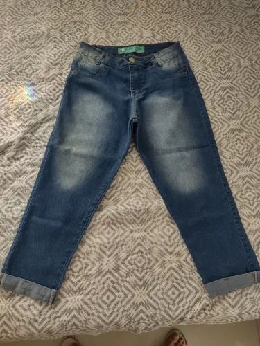 Calça Capri Meia Perna