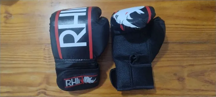 Luva Muay Thai Rhino