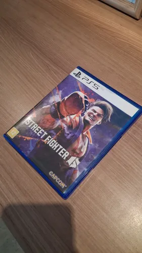 Street Fighter 6 PS5 - usado