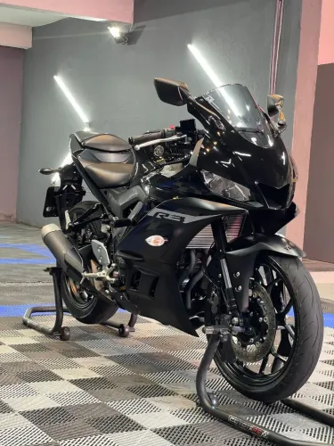 Yamaha R3 2025/2026 | 15.500 km | Único Dono | Impecável