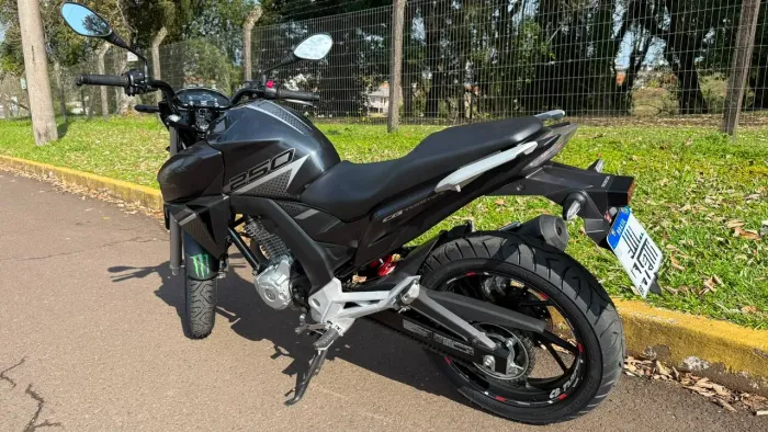 CBX TWISTER 250