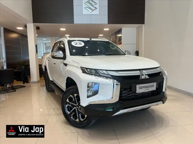 Mitsubishi L200 Triton Sport HPE-S 2.4 CD Dies. AUT 2023