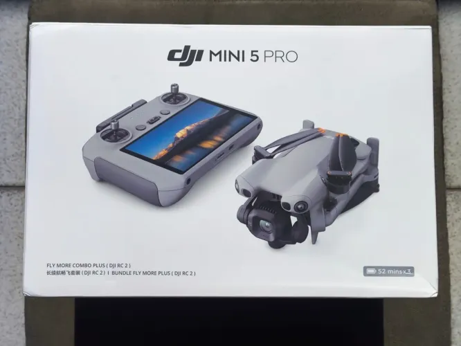 Dji mini 5 pro combo plus com tela . Melhor mini drone do mundo ! 1 ciclo cada bateria !