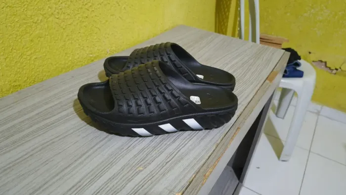 Chinelo Adidas 40/41