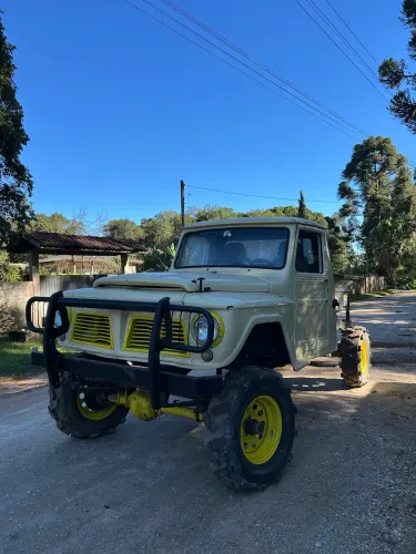 Willys Overland Jeep 2.6 12V Gasolina 2P 1966