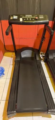 VENDO ESTEIRA PROFISSIONAL MOVEMENT