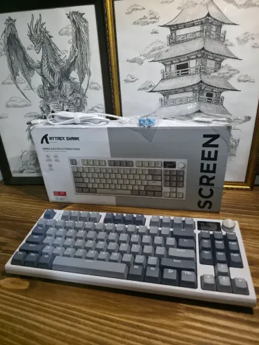 [NOVO] Teclado mecânico K86 Display LED (Attack Shark)