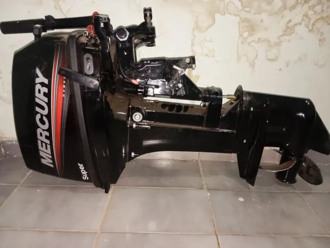Motor de polpa Mercury 15 super. Novo nota fiscal chaves e manual..