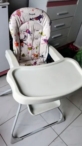 Cadeirinha de alimentação BURIGOTTO