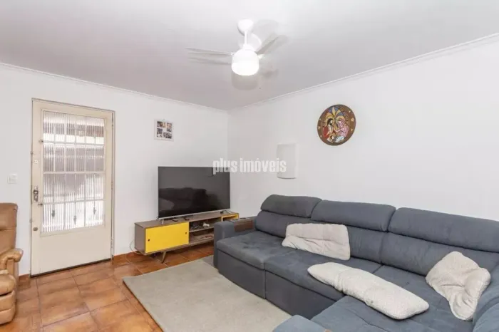 Sobrados para venda com 3 quartos na Zona Sul em Chácara Inglesa, 150 m²