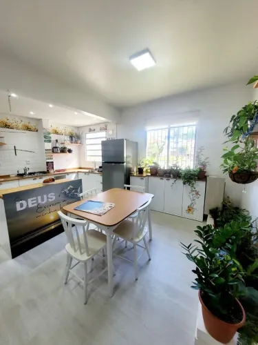 Apartamento recém reformado à venda, 50 m² por R$ 439.000,00 - Canasvieiras - Florianópoli