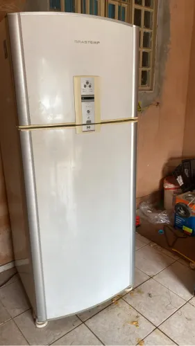 Vendo geladeira 450$