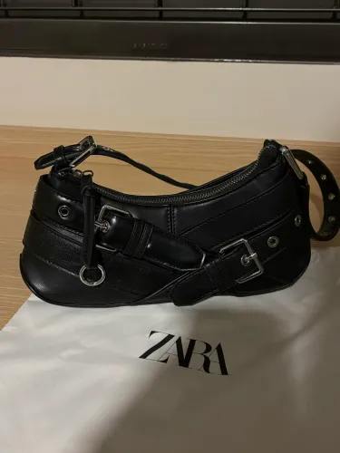 Bolsa Zara Preta