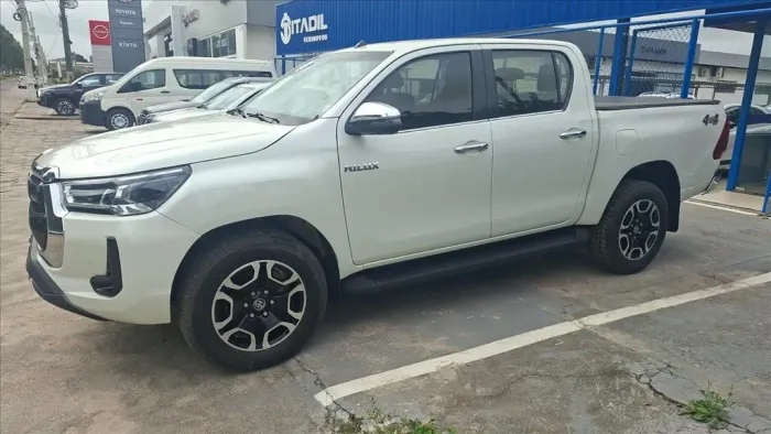 Toyota Hilux CD SRX 4X4 2.8 TDI 16V Diesel Aut. 2022