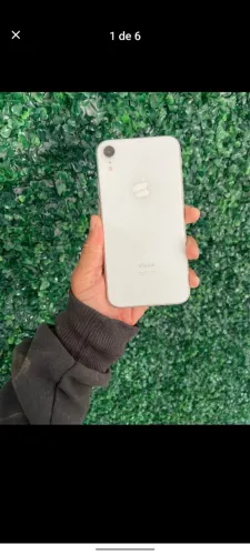 iPhone XR