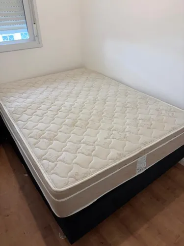 Colchão Casal Aitech Springpocket ORTOBOM com molas ensacadas.