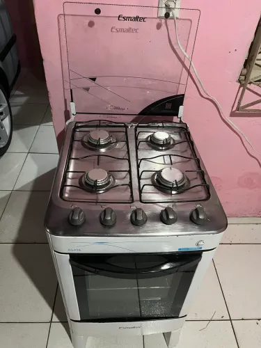 Vende fogão de quatro bocas