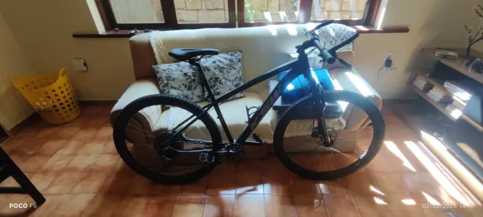 Bicicleta aro 29 12v Shimano Deore
