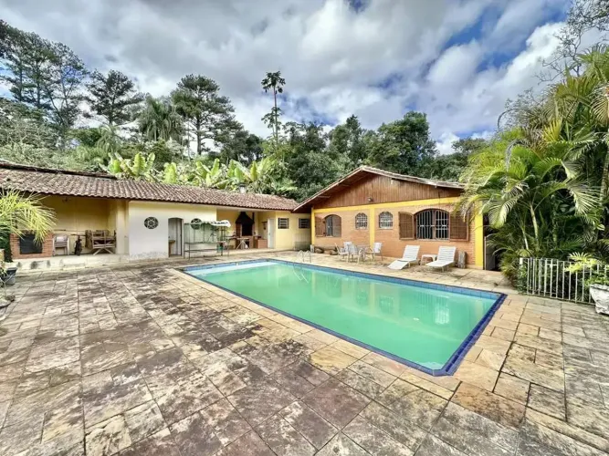 Chácara 4.700 m², Km 29 Rap. Tavares. R$ 1.800.000,00