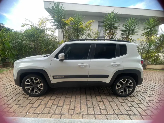 Jeep Renegade Longitude 1.8 4X2 Flex 16V Aut. 2019