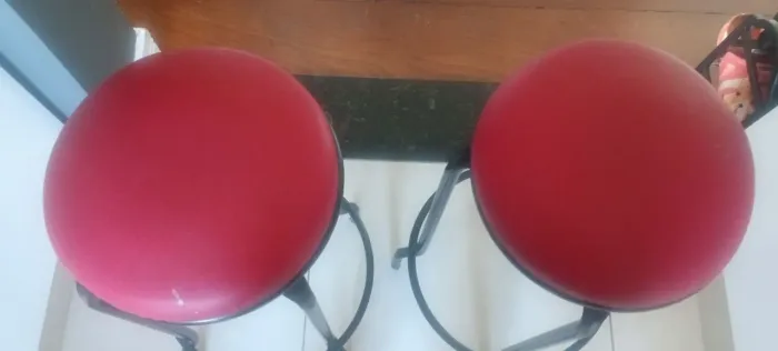 Duas banquetas