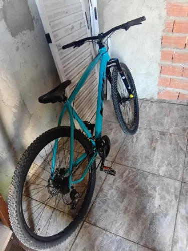 Vende se uma bicicleta zero marca xlt 100.ksw