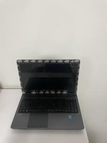 Vendo notebook HP i7 14gb ram