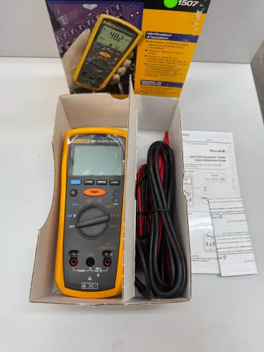 Megômetro Fluke 1507