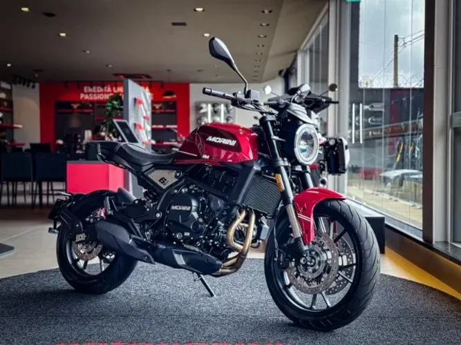 Moto Morini Seiemmezzo STR Fire Red 2026 (Já emplacada)