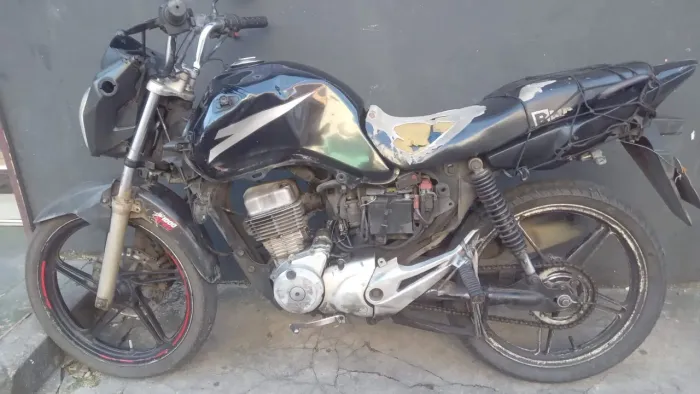 Tem multa deve detran deve banco é bom pra interior 