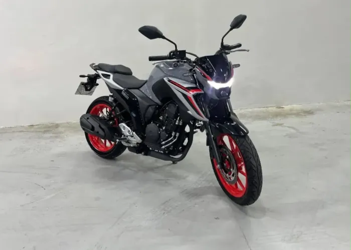 Yamaha Fazer Fz15 150 Connected Flex 2025