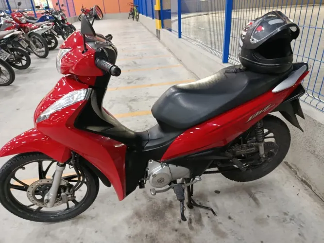 Honda biz para pessoas exigentes