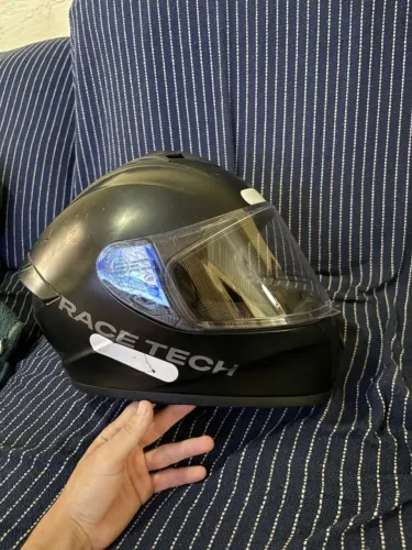 Capacete Race tech