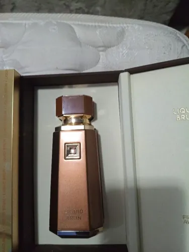 Perfume marca French Avenue