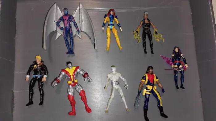 8-pack. X-Men 90's Blue Team