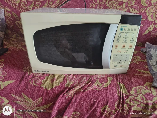 Microondas Electrolux Branco 18 litros 127 V 