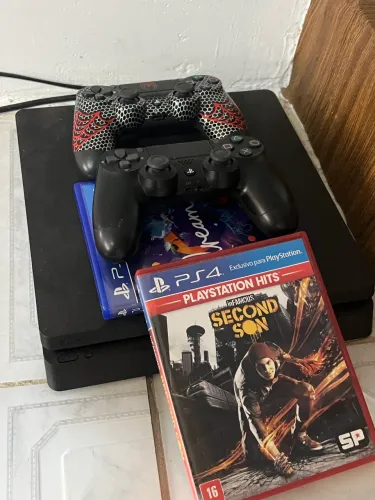 PS4 dois controles 1tera