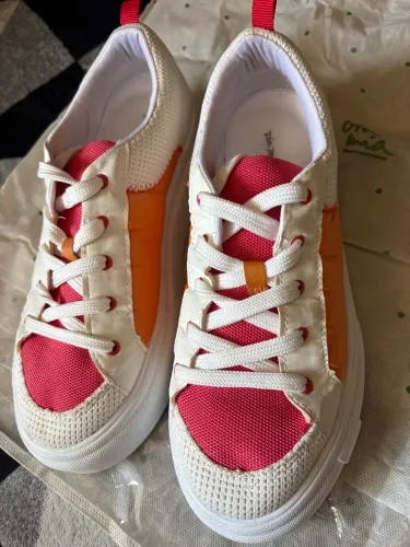 Tênis Via Mia 