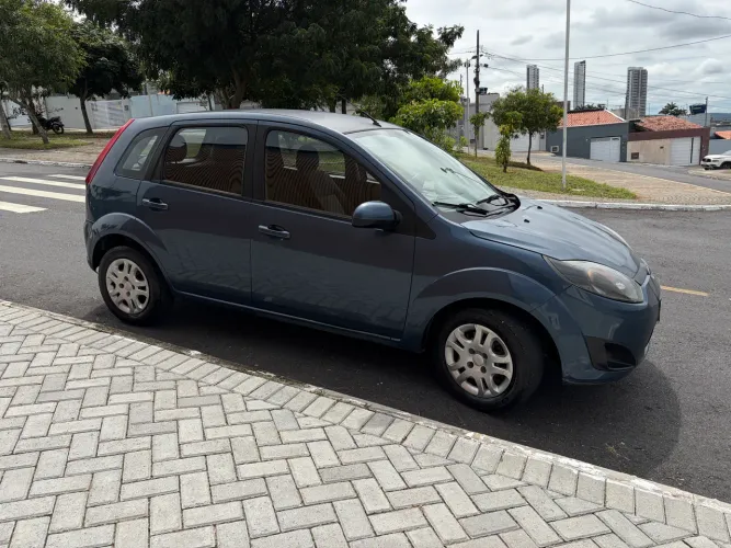 Ford Fiesta 1.0 8V Flex/class 1.0 8V Flex 5P 2011