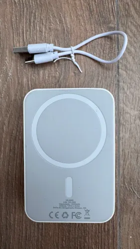 Power Bank Magnético 10.000mAh com Carregamento por Indução - USB-