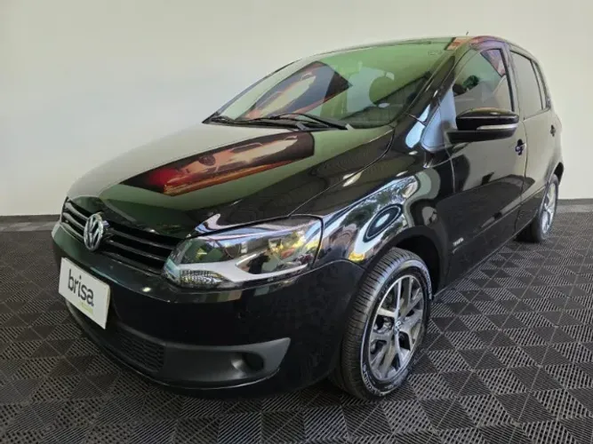 Volkswagen Fox 1.0 MI Total Flex 8V 5P 2012
