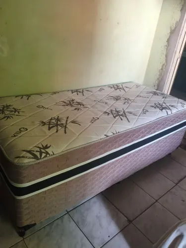 Cama de solteiro