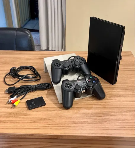 PlayStation 2 Completo com 2 Controles, Cabos e Adaptador HDMI