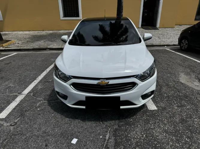 Chevrolet Onix Hatch LTZ 1.4 8V Flex Aut. 4P 2017