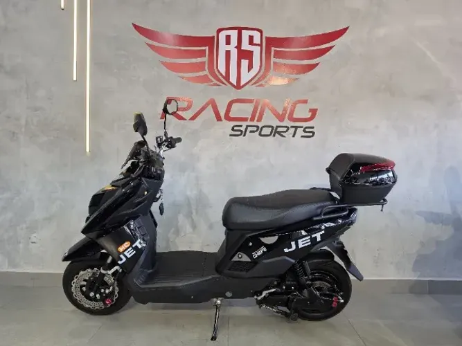Scooter elétrica Moto Chefe Jet 1000 watts única dona 