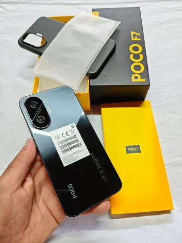 Vendo Xiaomi poco F7 cor Black estado de novo